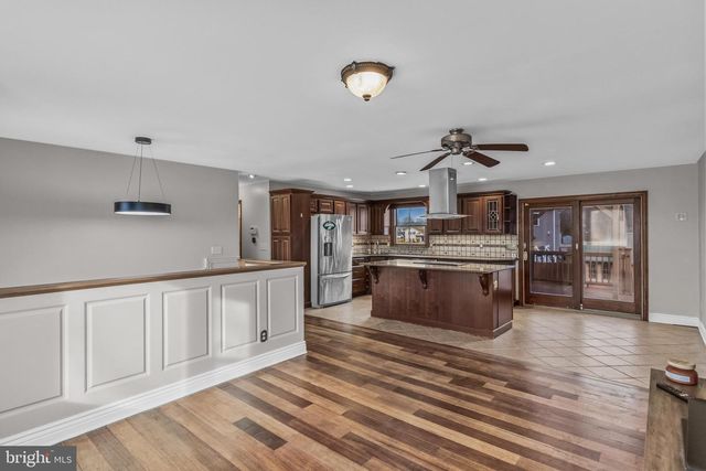 2386 MONROE AVE, Vineland, NJ 08361