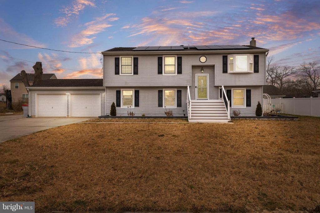 2386 MONROE AVE, Vineland, NJ 08361