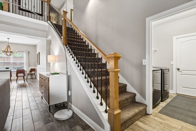 7412 Riverland Dr, Nashville, TN 37221