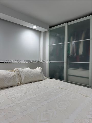 401 Ocean Dr 325, Miami Beach, FL 33139