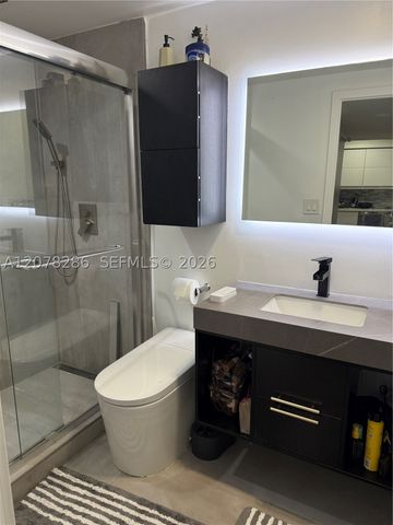 401 Ocean Dr 325, Miami Beach, FL 33139