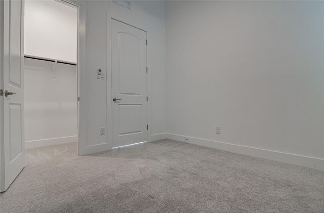 22300 Lago Lookout LN, Lago Vista, TX 78645