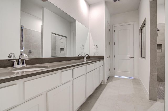 22300 Lago Lookout LN, Lago Vista, TX 78645