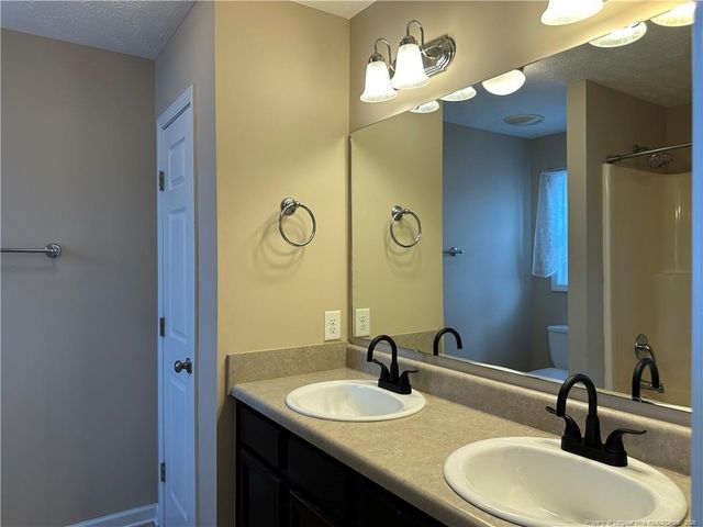 2120 St. Nicholas Drive, Hope Mills, NC 28348