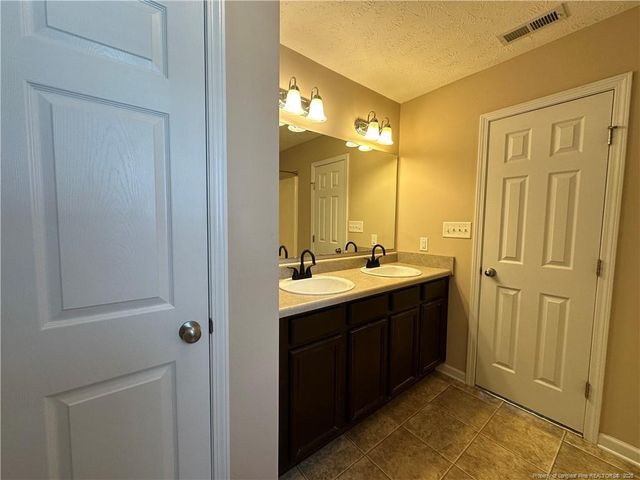 2120 St. Nicholas Drive, Hope Mills, NC 28348