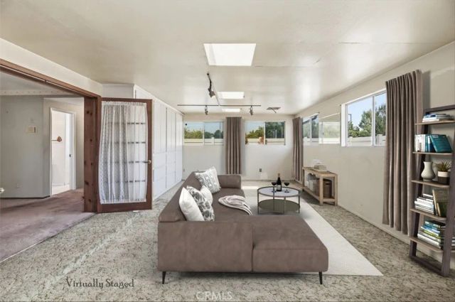 305 E Citron Street, Corona, CA 92879