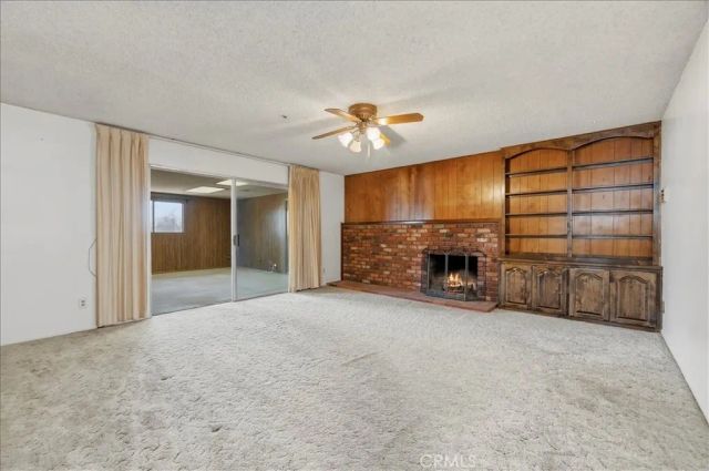 305 E Citron Street, Corona, CA 92879