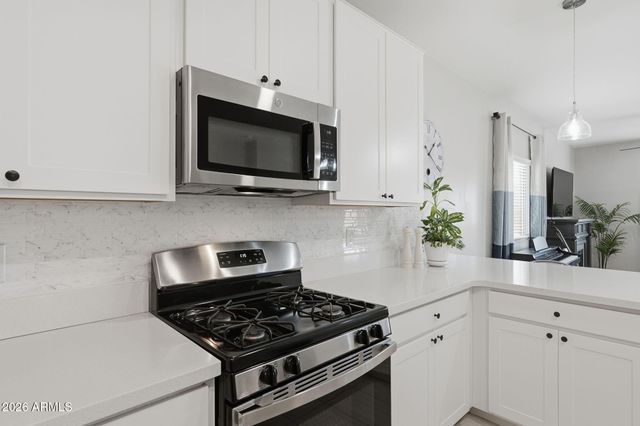 2570 N COOLIDGE Avenue, Casa Grande, AZ 85122