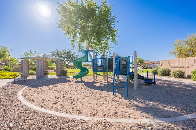 2570 N COOLIDGE Avenue, Casa Grande, AZ 85122