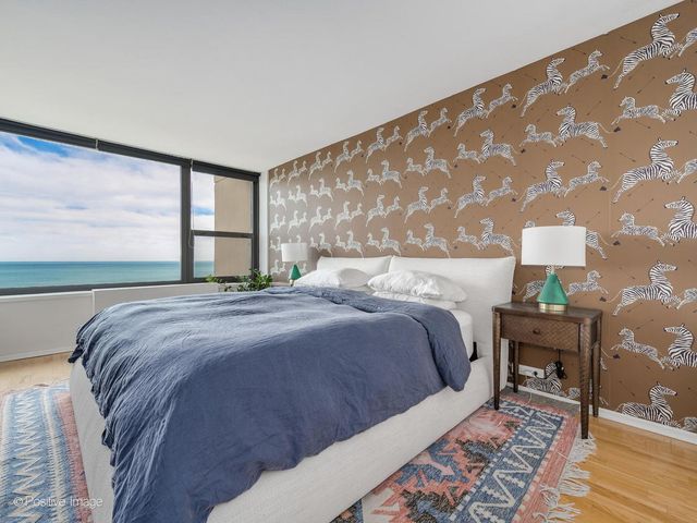 1850 N CLARK Street 2005, Chicago, IL 60614