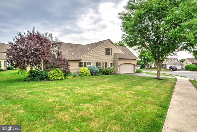 749 HEATHER RDG, Manheim, PA 17545