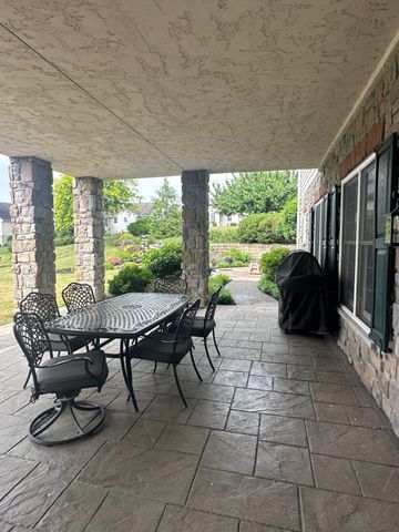 749 HEATHER RDG, Manheim, PA 17545