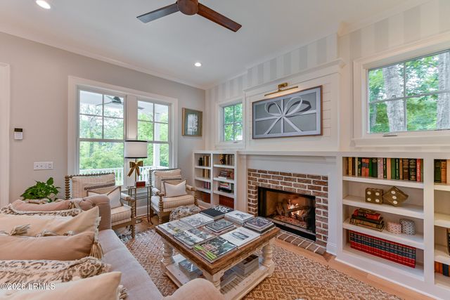 7 Old Bethel, Beaufort, SC 29906