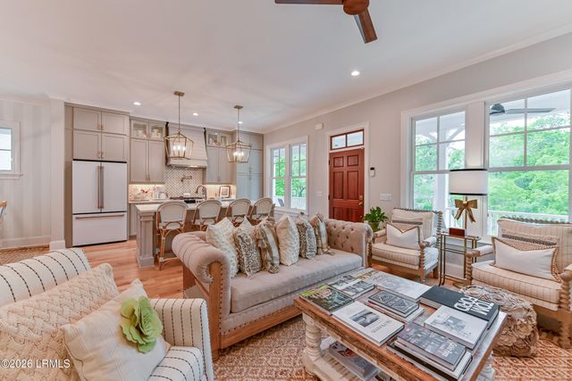 7 Old Bethel, Beaufort, SC 29906