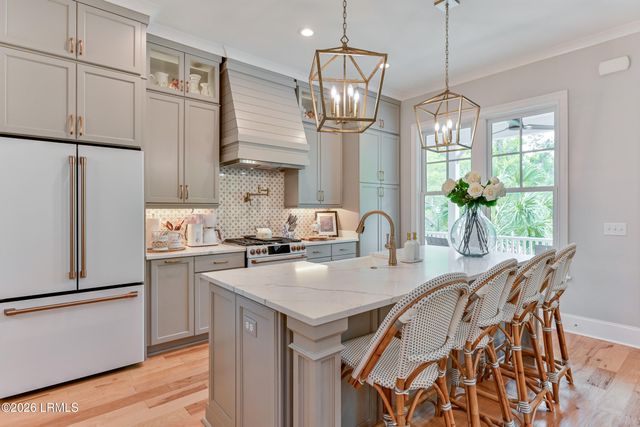 7 Old Bethel, Beaufort, SC 29906