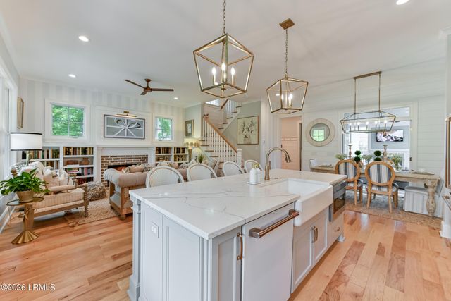7 Old Bethel, Beaufort, SC 29906