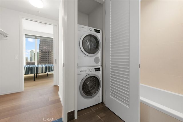 889 Francisco Street 3305, Los Angeles, CA 90017
