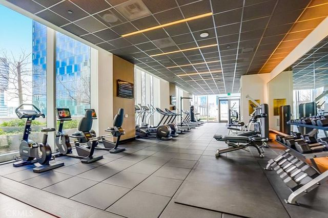 889 Francisco Street 3305, Los Angeles, CA 90017