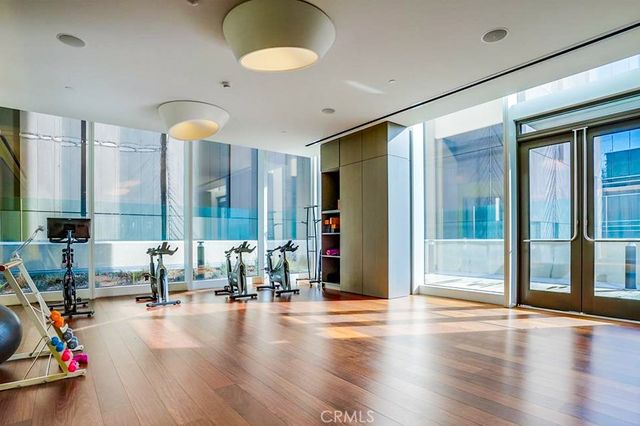 889 Francisco Street 3305, Los Angeles, CA 90017