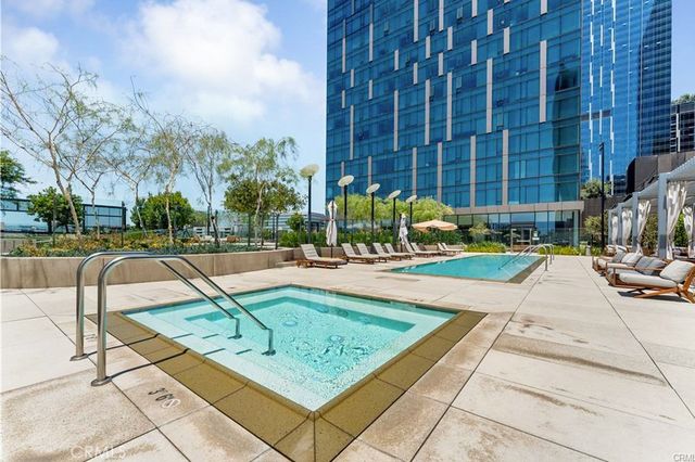 889 Francisco Street 3305, Los Angeles, CA 90017