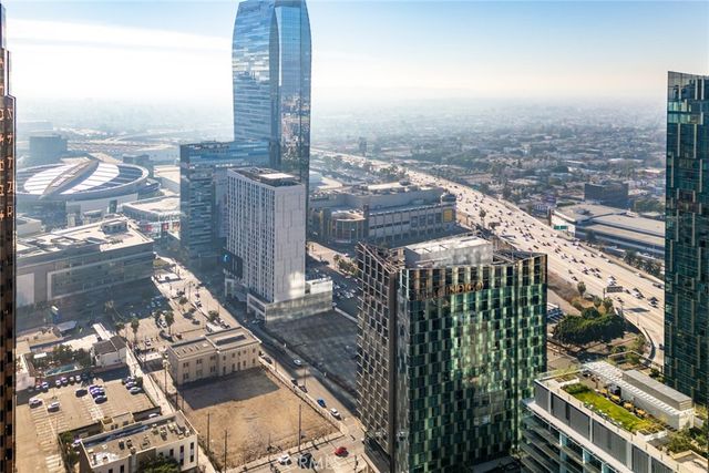 889 Francisco Street 3305, Los Angeles, CA 90017