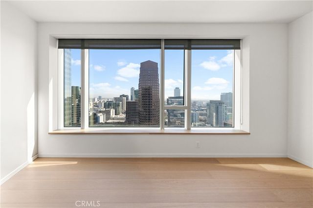 889 Francisco Street 3305, Los Angeles, CA 90017