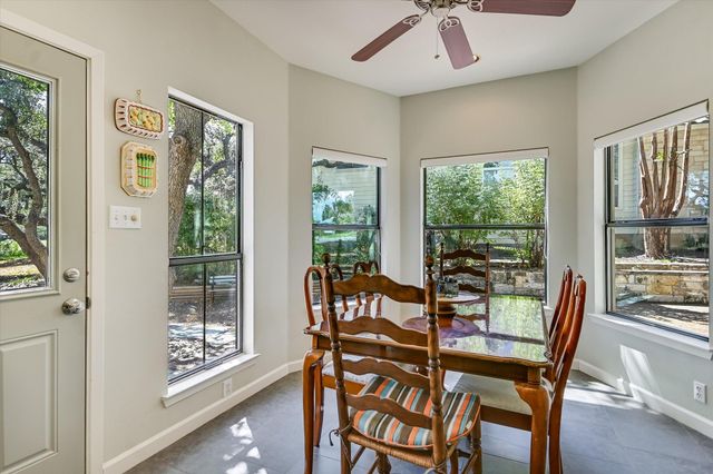 2003 Lakeway BLVD, Lakeway, TX 78734