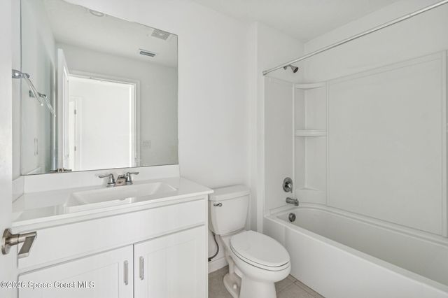 702 Papillon Street SW, Palm Bay, FL 32908