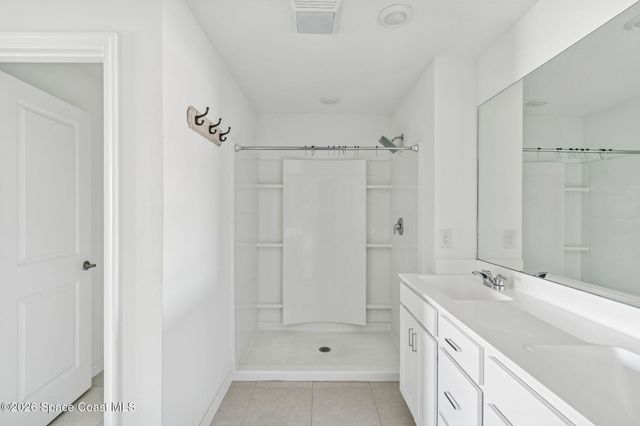 702 Papillon Street SW, Palm Bay, FL 32908