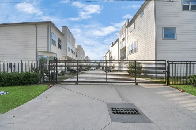 1907 Lonestar Brook Lane, Houston, TX 77080