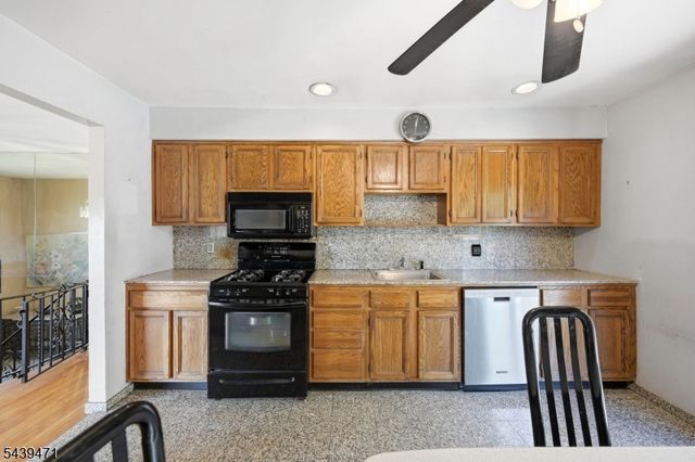 383 Talbot Dr, Fairfield Twp., NJ 07004