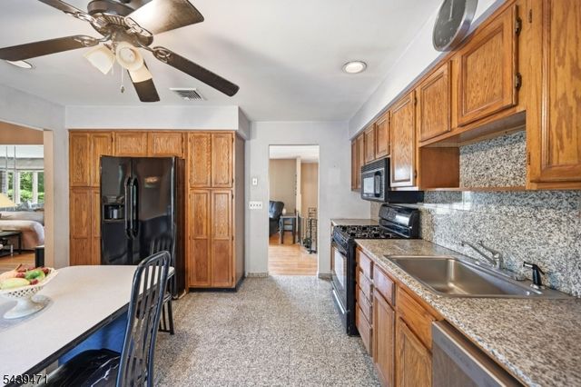 383 Talbot Dr, Fairfield Twp., NJ 07004