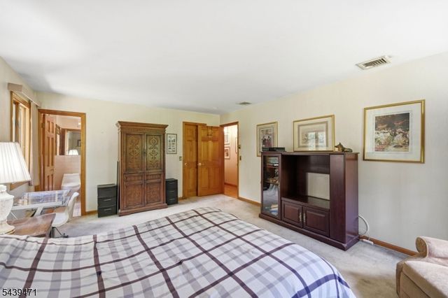 383 Talbot Dr, Fairfield Twp., NJ 07004