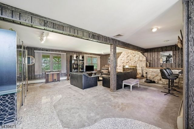 383 Talbot Dr, Fairfield Twp., NJ 07004