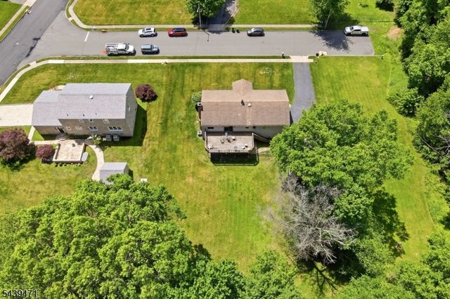 383 Talbot Dr, Fairfield Twp., NJ 07004