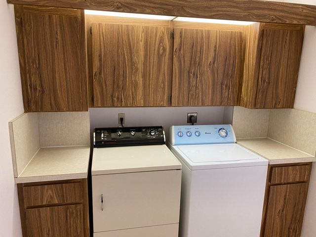 3500 WHITEHALL Drive 302, West Palm Beach, FL 33401
