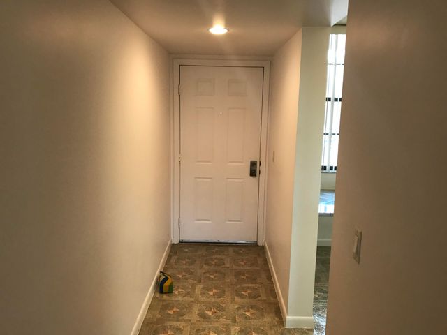 3500 WHITEHALL Drive 302, West Palm Beach, FL 33401
