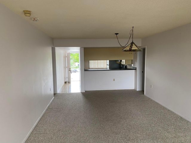 3500 WHITEHALL Drive 302, West Palm Beach, FL 33401