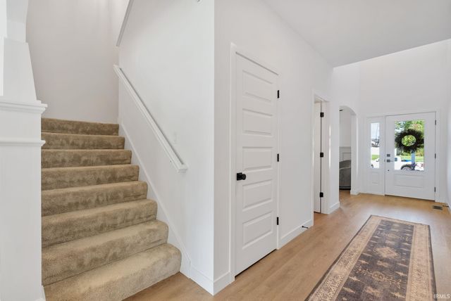 13963 Escondida Cove, Fort Wayne, IN 46845