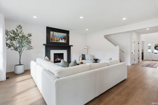 13963 Escondida Cove, Fort Wayne, IN 46845