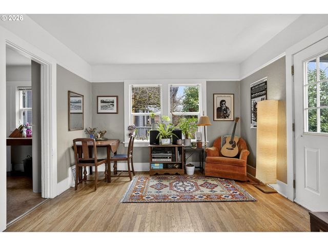 -1 Ne PRESCOTT St, Portland, OR 97211