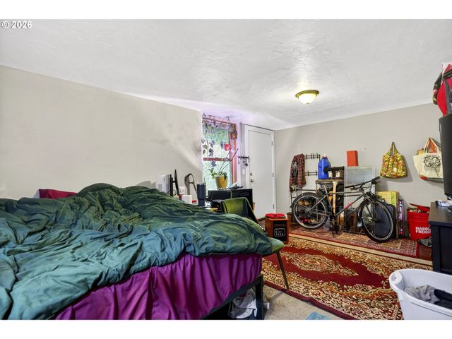 -1 Ne PRESCOTT St, Portland, OR 97211