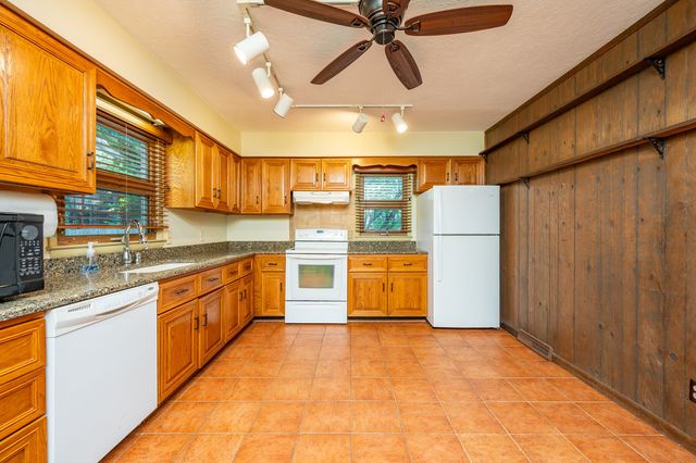 3215 44th Street, Des Moines, IA 50310