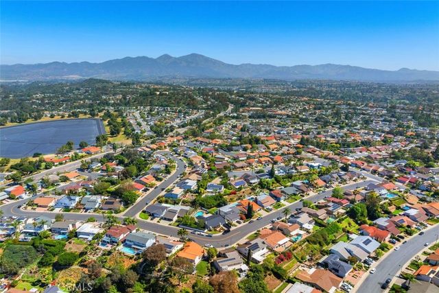 26536 Avenida Veronica, Mission Viejo, CA 92691