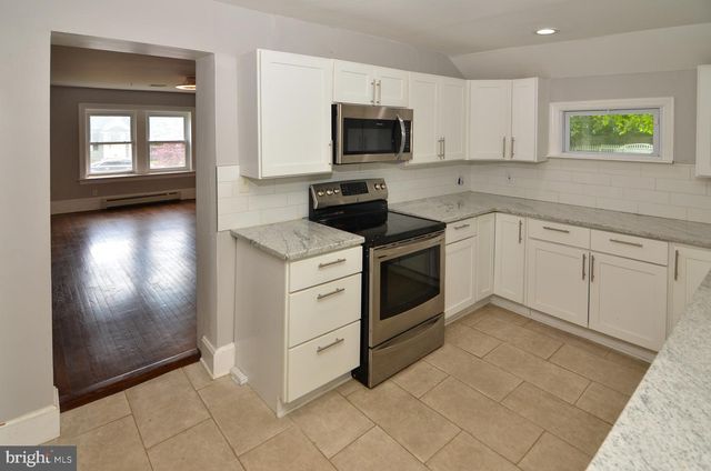 114 SCHOOL LN, Trenton, NJ 08618