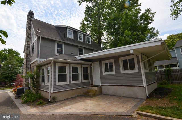 114 SCHOOL LN, Trenton, NJ 08618
