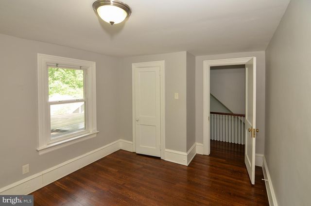 114 SCHOOL LN, Trenton, NJ 08618