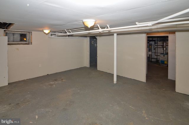 114 SCHOOL LN, Trenton, NJ 08618