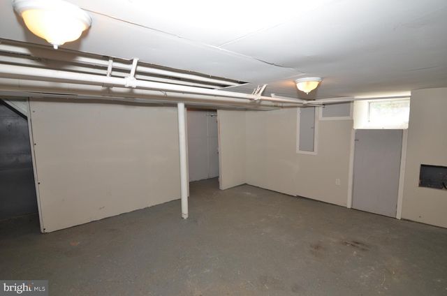 114 SCHOOL LN, Trenton, NJ 08618