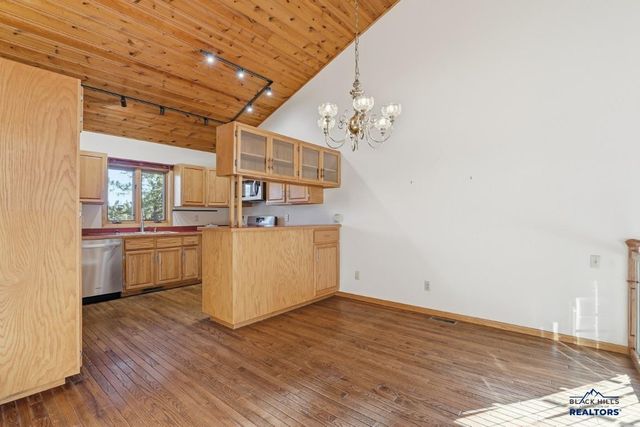 1005 PENNY LN, Rapid City, SD 57702